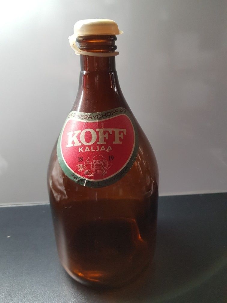 Vanha isohko etiketti pullo "Koffin kaljaa"