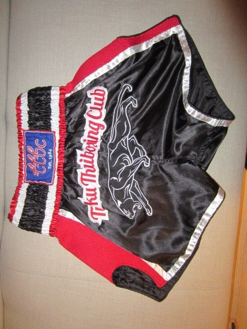 Turku thaiboxing shortsit koko M ttbc