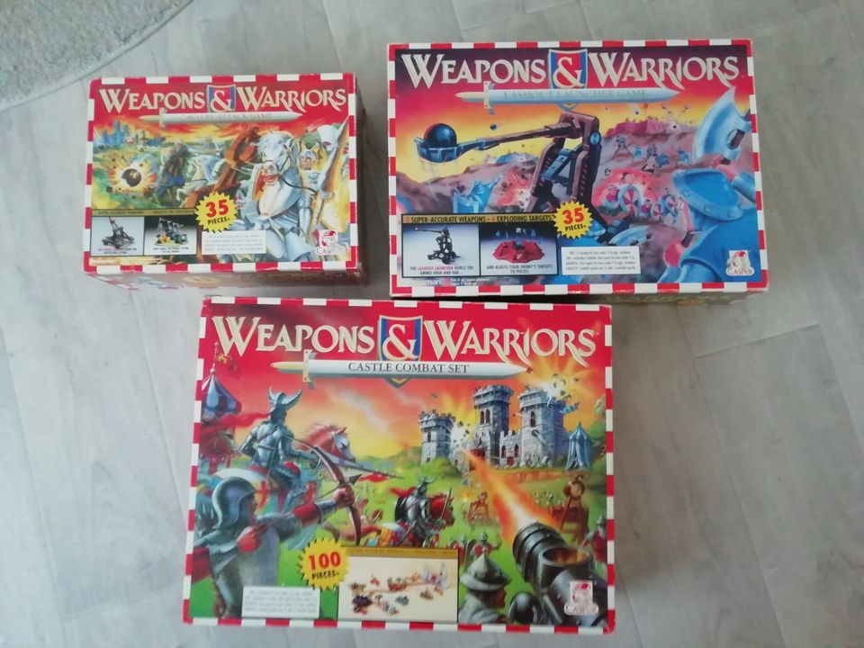 Weapons&Warriors kolme pelilaatikkoa