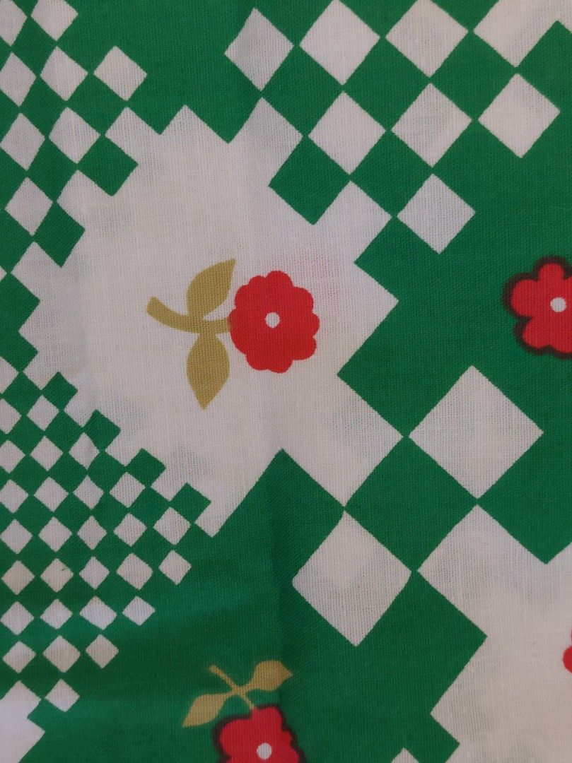 VINTAGE Kaunis kangas 1970 luvulta. 105 x 138 cm puuvillaa Uusi