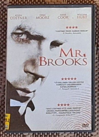 Mr brooks dvd