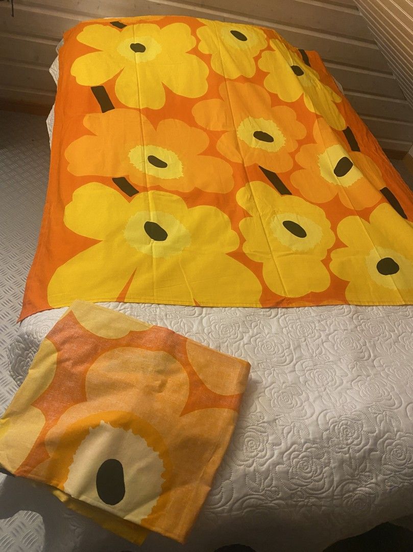 Marimekko oranssi unikko verhot