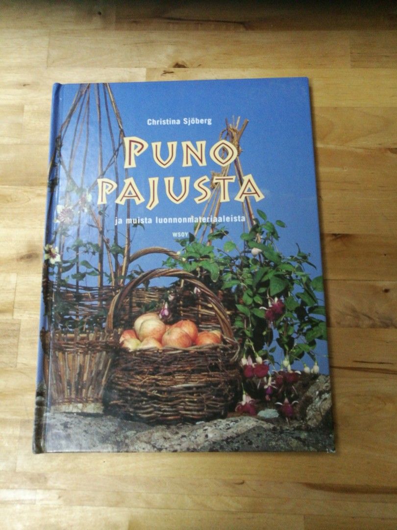 Puno pajusta- kirja