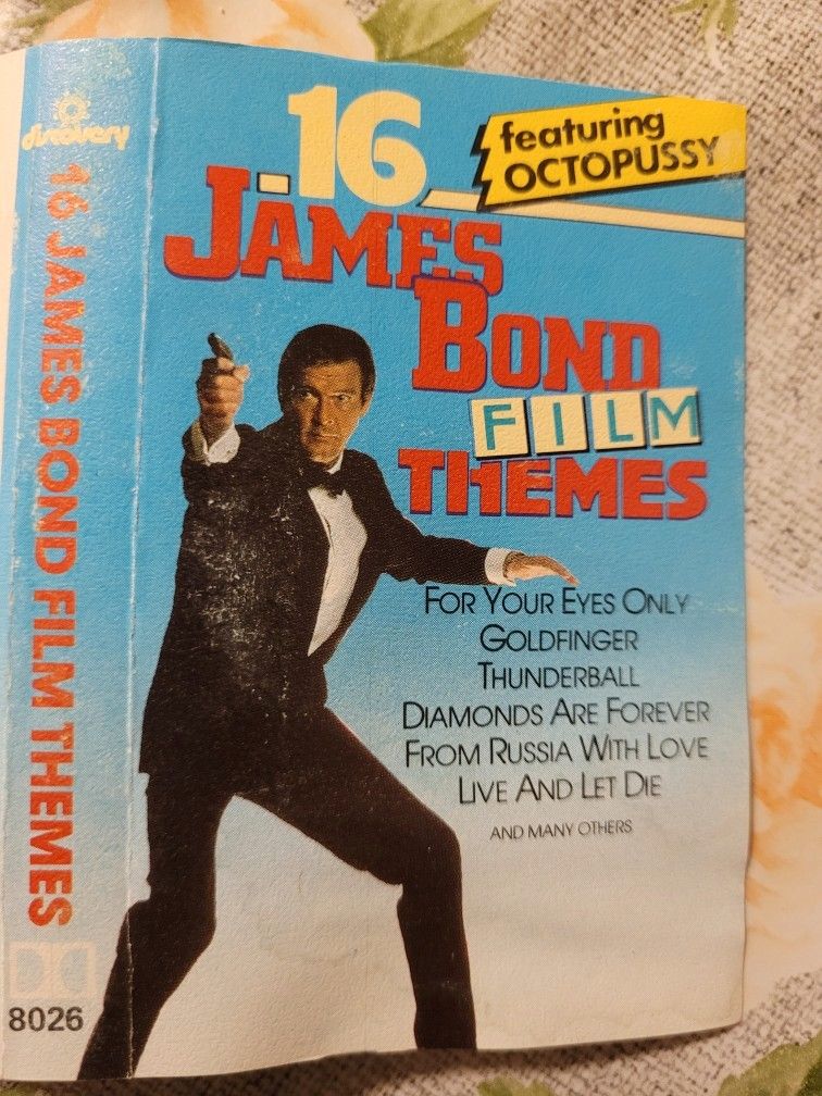 16 James Bond Film Themes C-kasetti