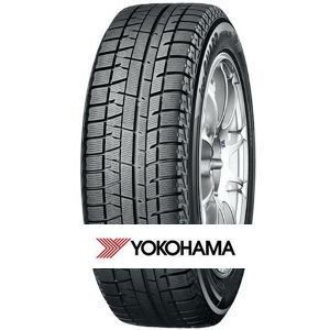 Uudet Yokohama 145/80R12 kitkarenkaat rahteineen