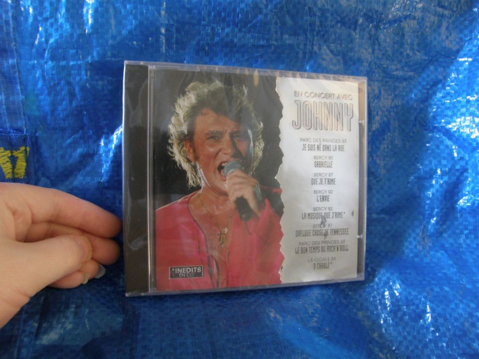 CD: En concert avec Johnny / Johnny Hallyday UUSI