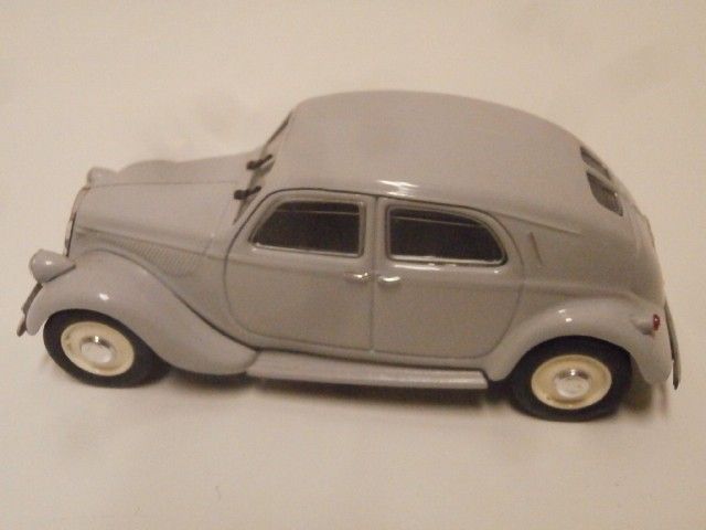 Pienoismalli 6. Lancia Aprilia, vm 1937, harmaa