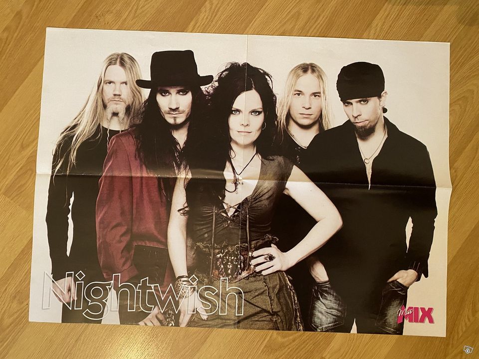 Nightwish juliste ja Taskupokkari