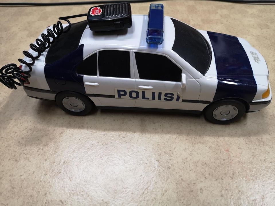 Poliisi Mercedes-benz