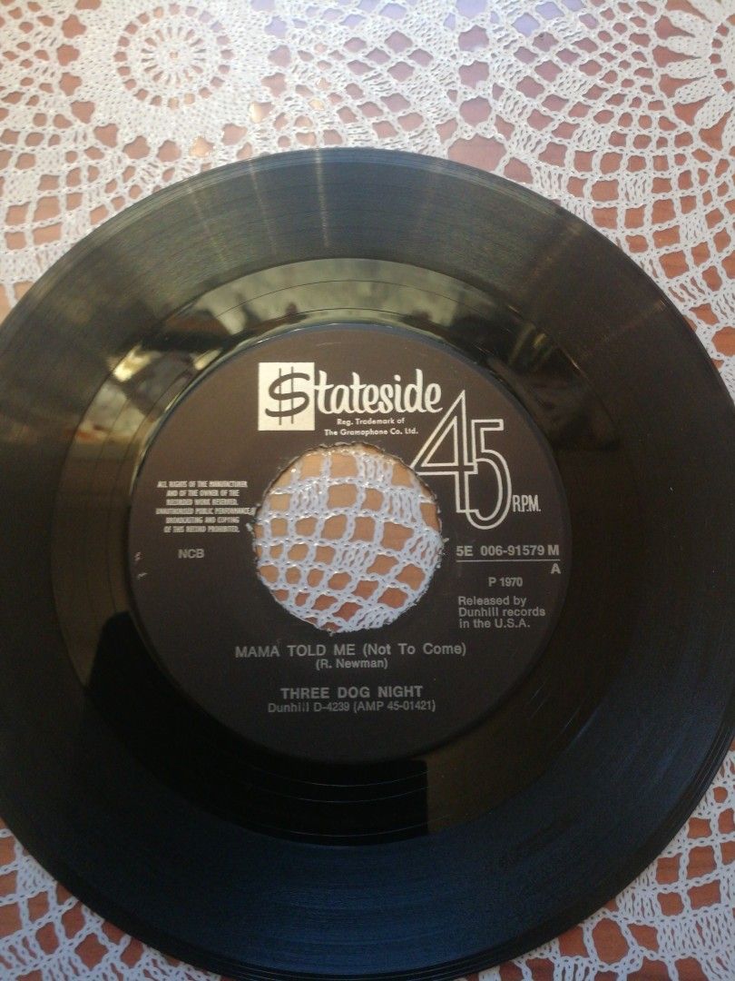 Three Dog Night 7" Mama told me (Not to come)