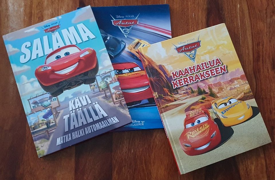 Sanoma - Disney Autot kirjat (3kpl)