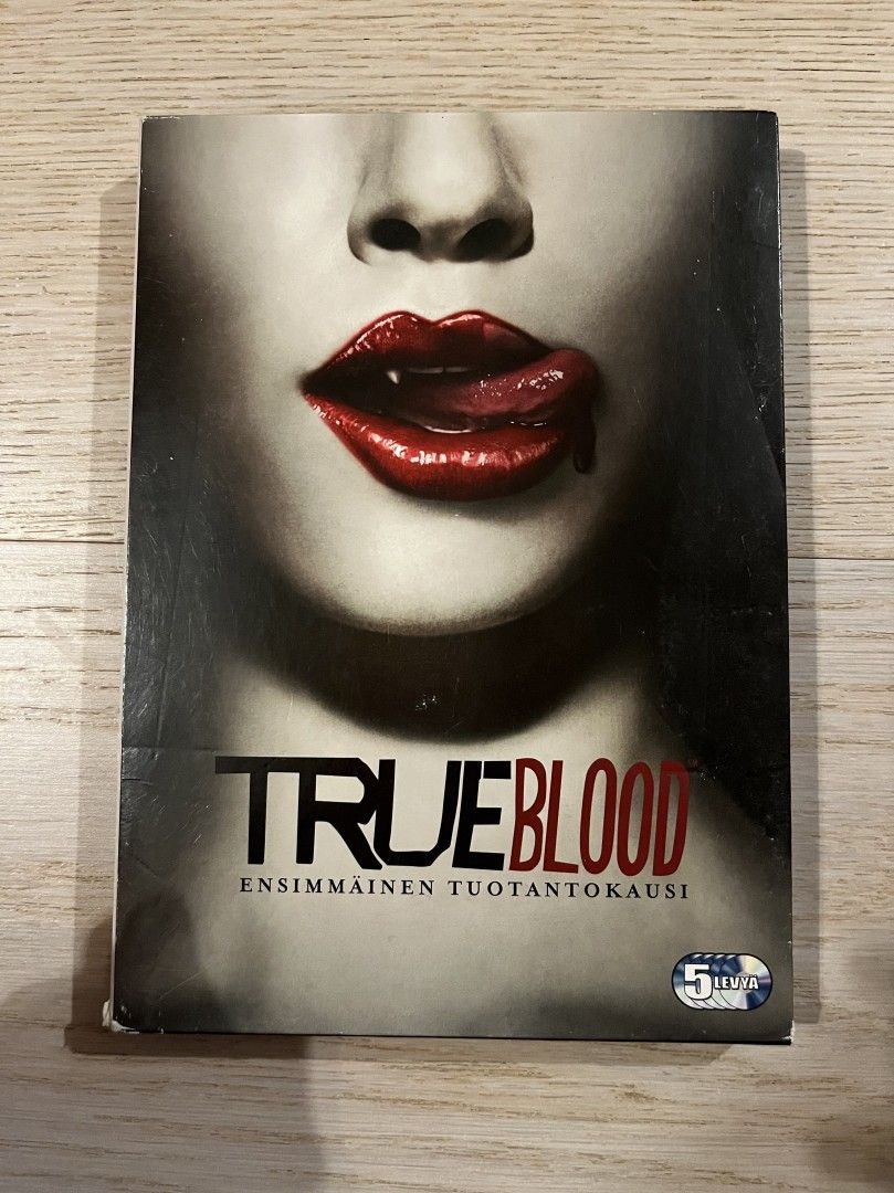 True Blood ensimmäinen kausi dvd