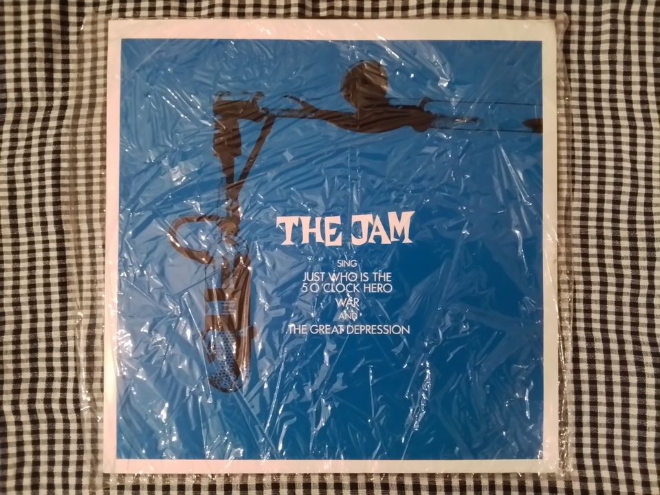 The Jam Just Who Is The 5 O'Clock Hero