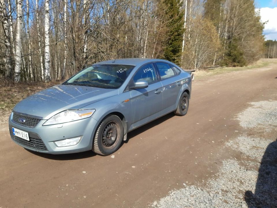 Ford mondeo 2,0tdci -09