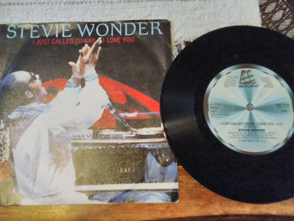 Stevie Wonder 7" Single