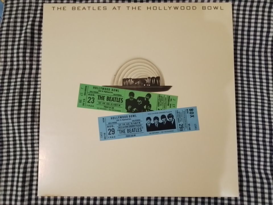 The Beatles At the Hollywood Bowl LP