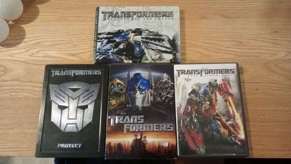 Neljä transformers dvd elokuvaa