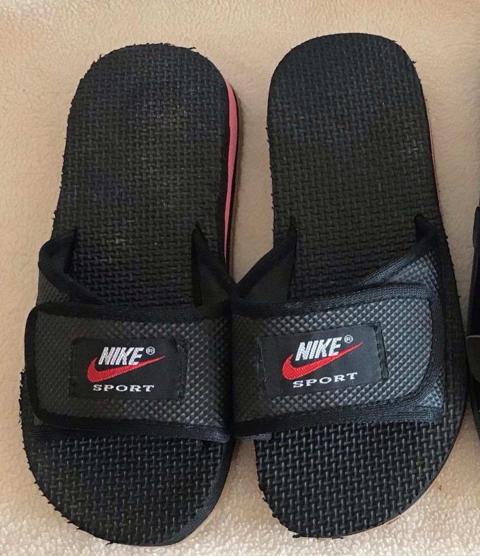 Nike sandaalit koko 33