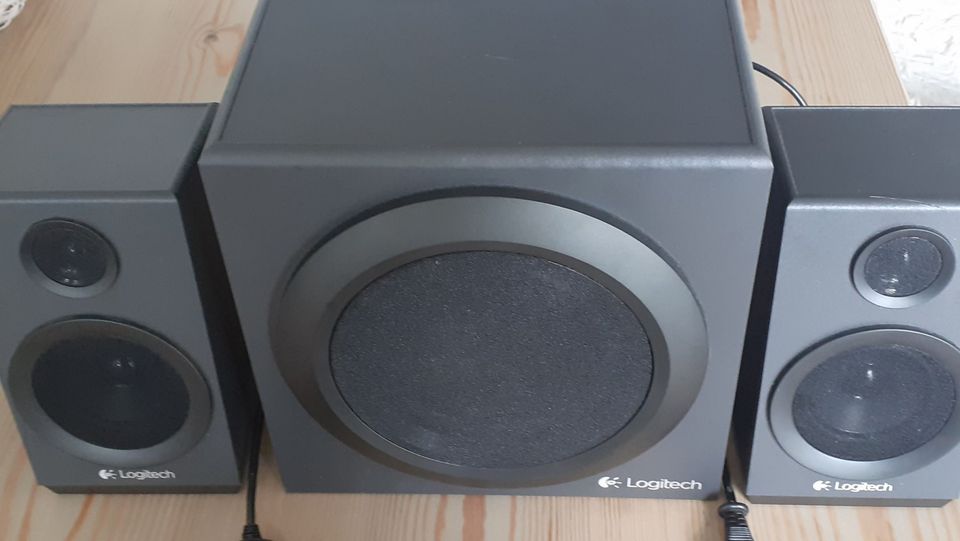 Logitech Z 333 Multimedia Speaker