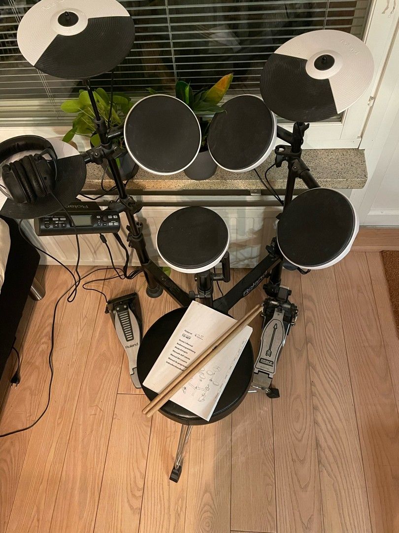 Sähkörummut Roland TD-4KP V-Drums Portable