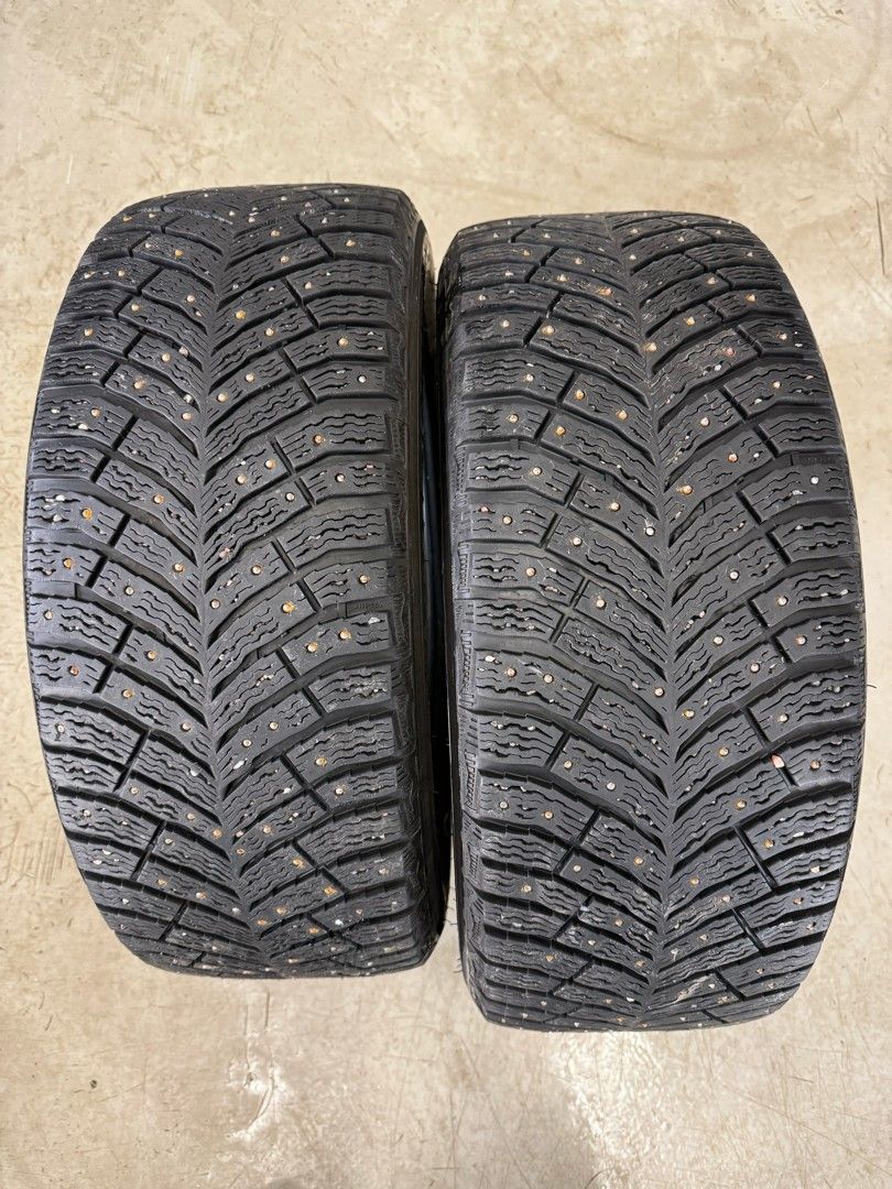 2kpl 225 55 R17 Michelin X-Ice North