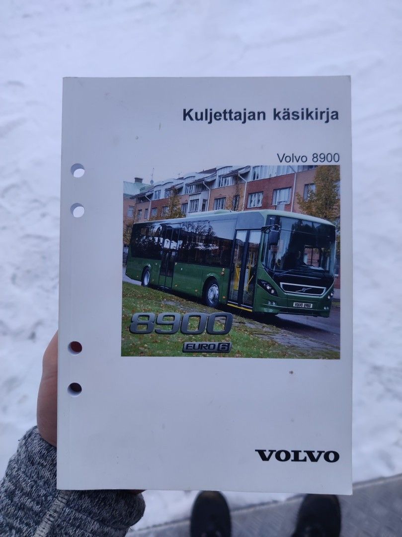 Volvo 8900 kuljettajan käsikirja