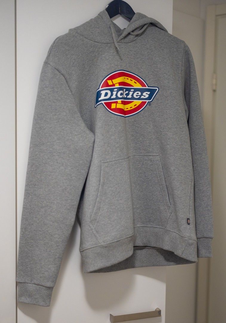 Dickies huppari, käyttämätön, lappu kiinni, M koko