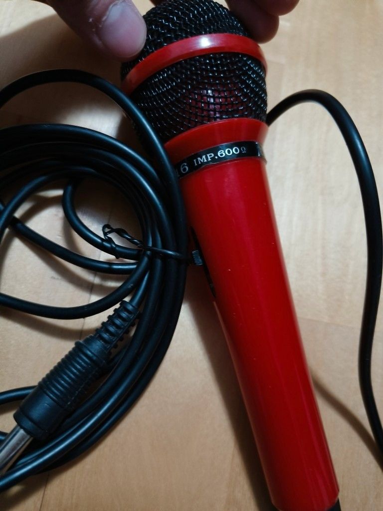 Punainen-mikrofonit UDM-616 Karaoke