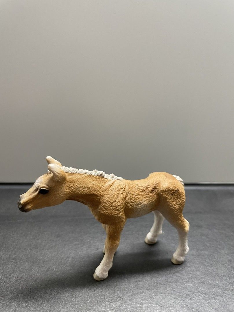 Schleich Haflinger varsa