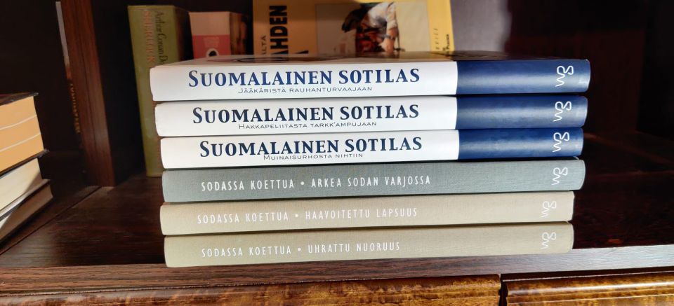 Suomalainen sotilas & Sodassa koettua -kirjasarjat