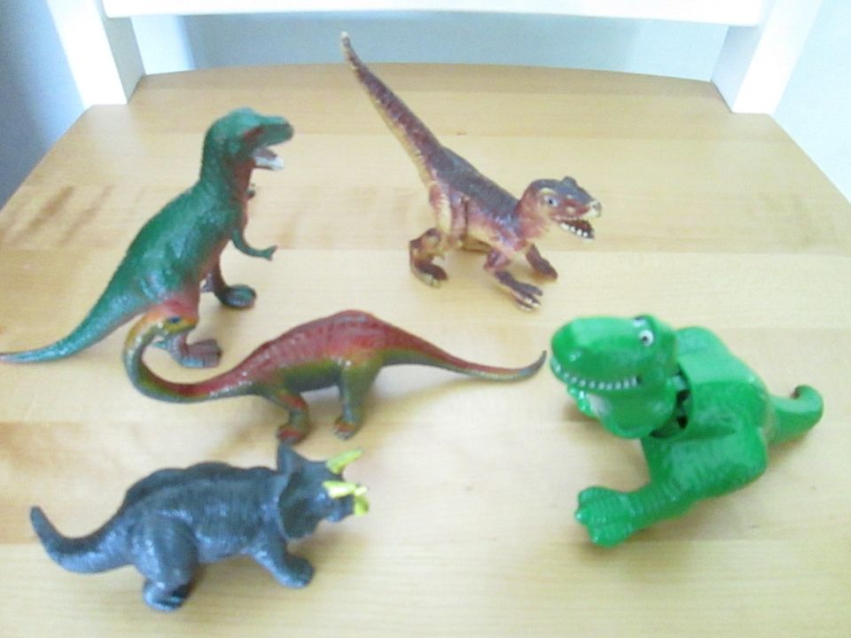 Dinosaurukset 5 kpl