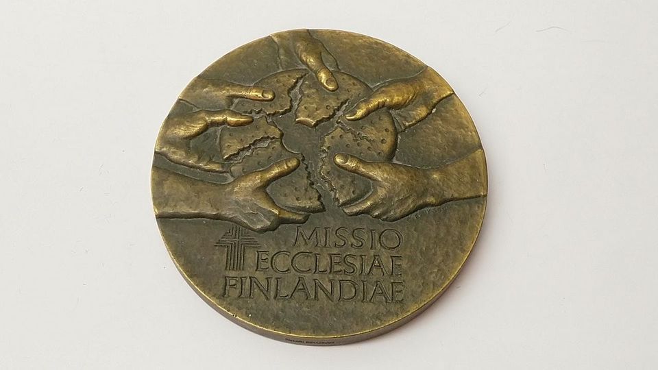 Missio Ecclesiae Finlandiae mitali, pronssi