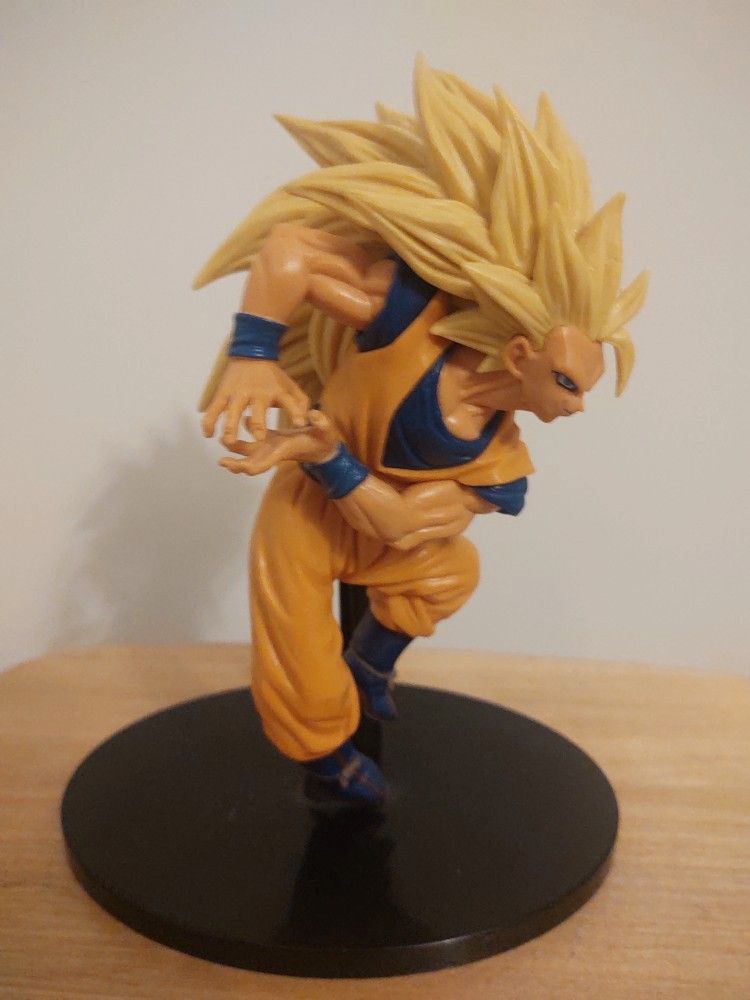 Son Goku figuuri