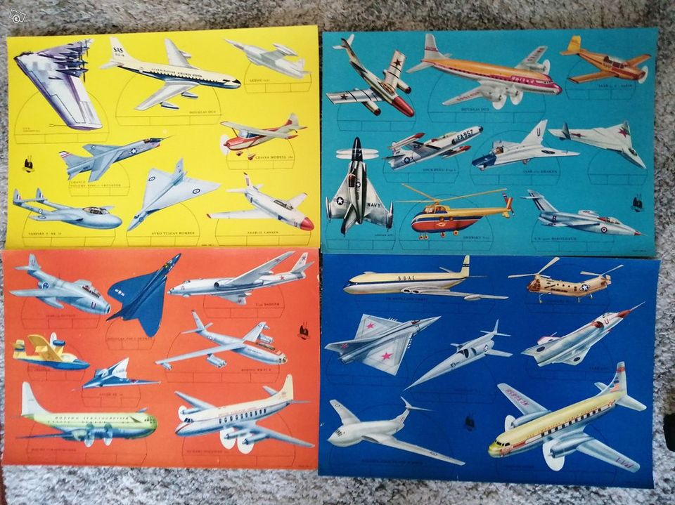 Lentokone kartonki julisteet