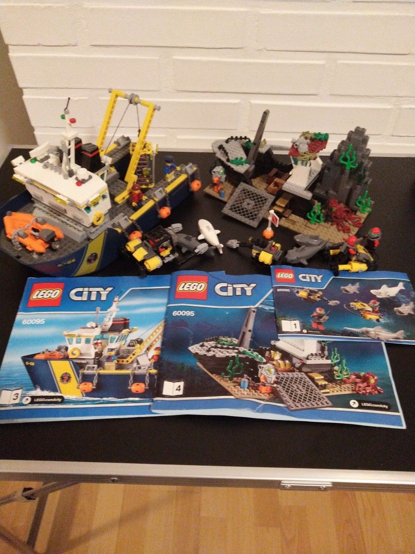 Lego 60095, City - syvänmeren tutkimusalus