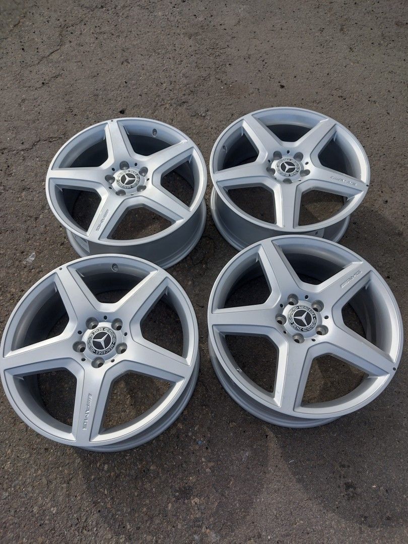 Uudet Mercedes Benz 18" aidot AMG vanteet 5x112