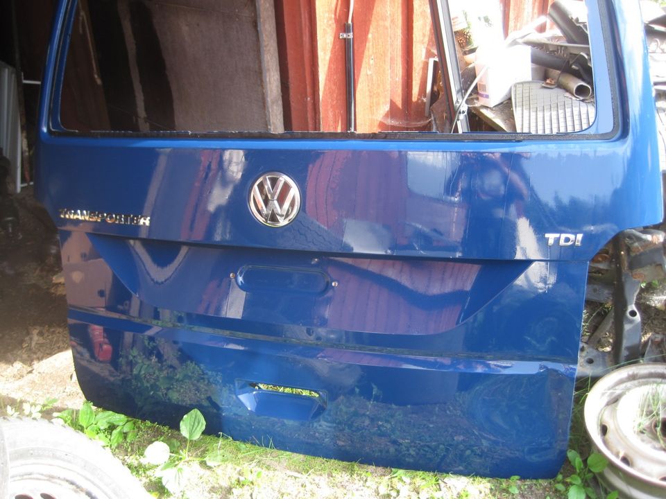 Volkswagen Transporter t5 takaluukku