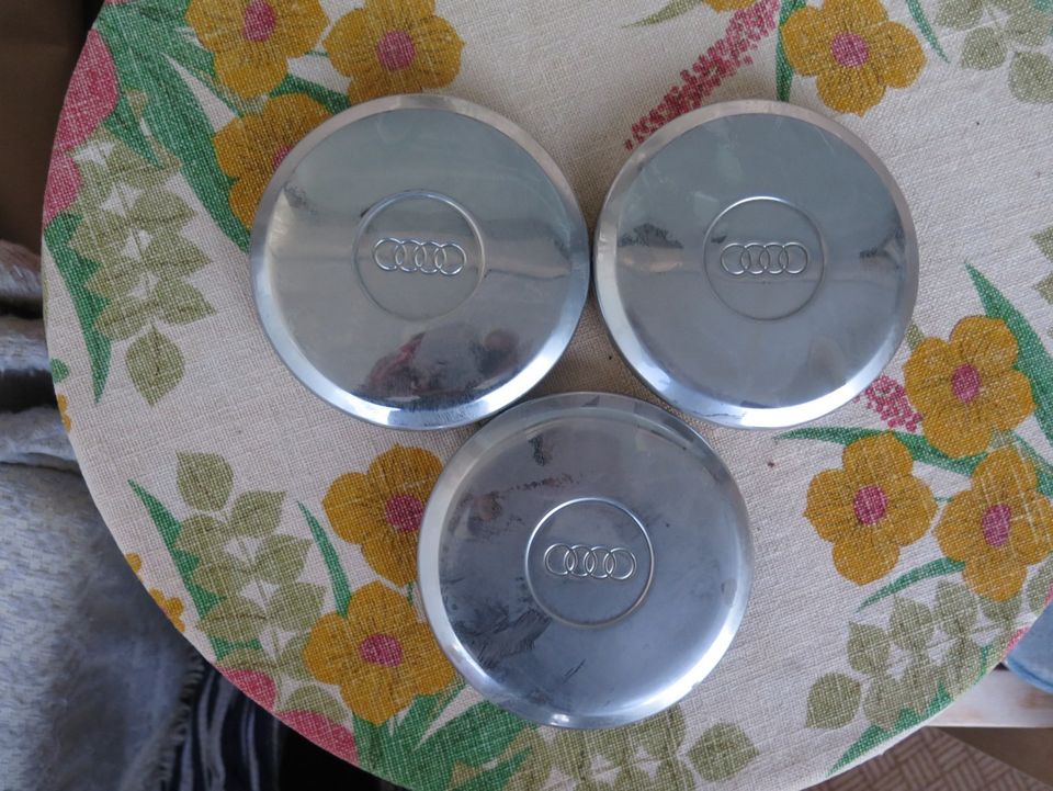 Audi pölykapselit.3 kpl.