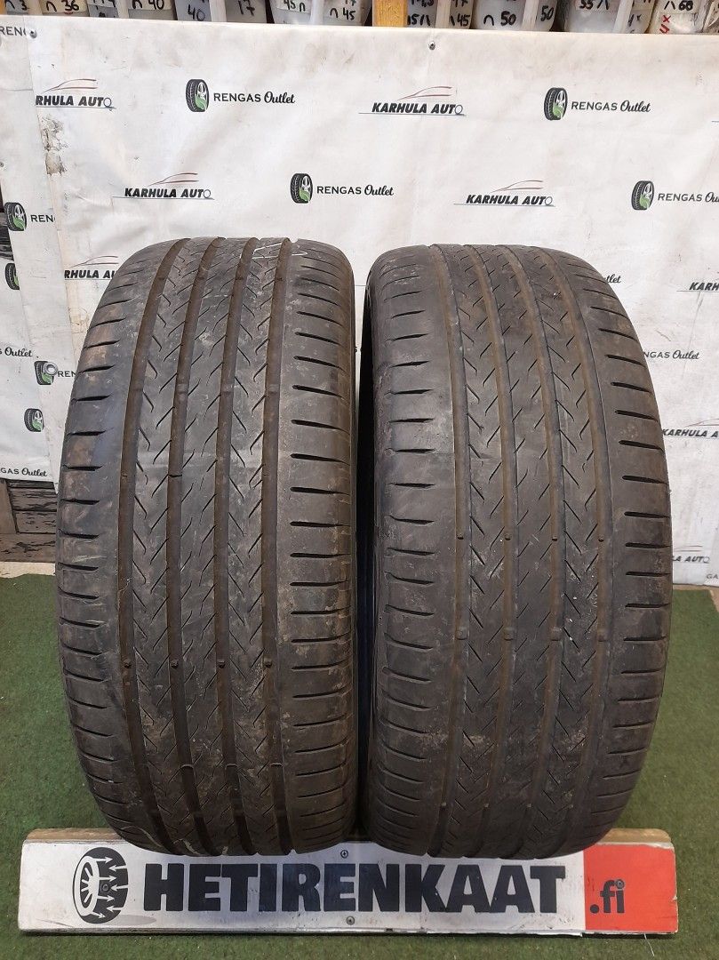 255/45 R20" Tarkistetut Kesärenkaat