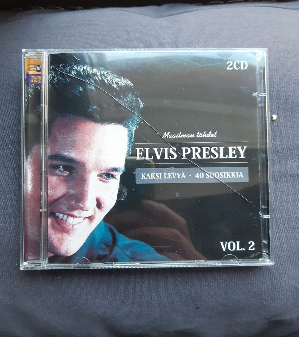 ELVIS PRESLEY CD - Kaksi levyä - 40 Suosikkia