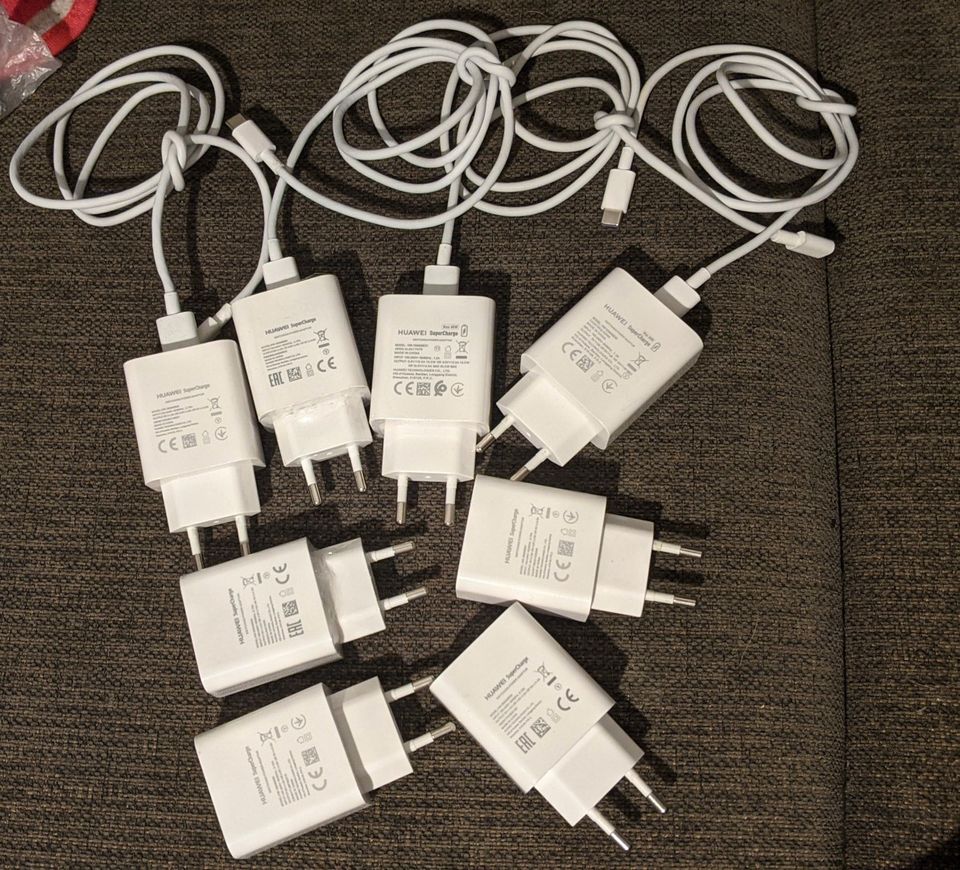 Huawei SuperCharge 40W and normal 28pcs