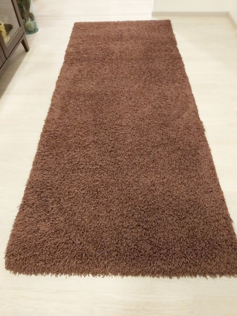 Ruskeat laaadukkaat VM- carpet matot