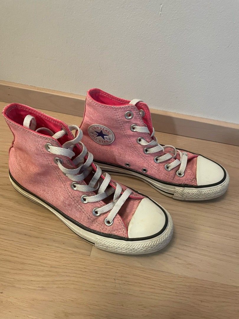 Converse tennarit