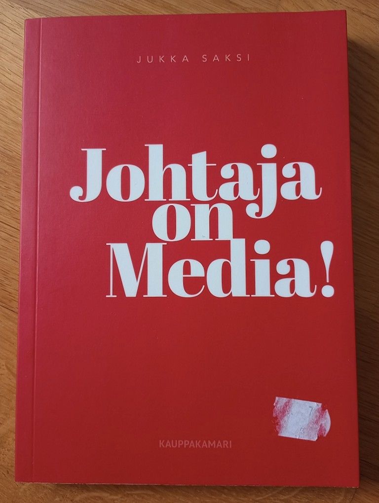 Johtaja on Media Kirja Jukka Saksi Kauppakamari