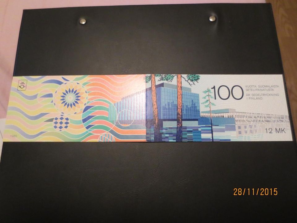 100v suom. setelipainatusta-vihko