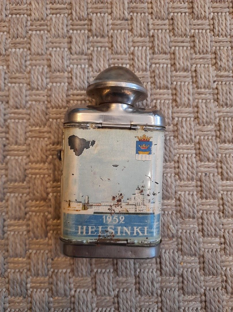 Taskulamppu Helsinki 1952