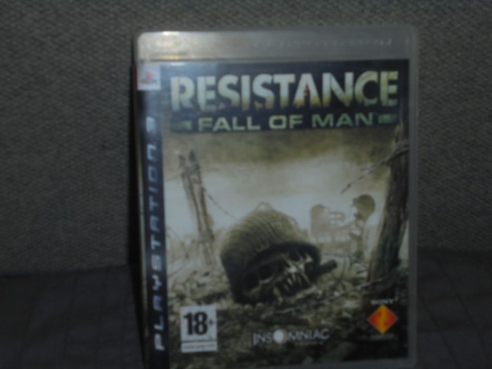 PS 3 peli Resistance Fall of Man