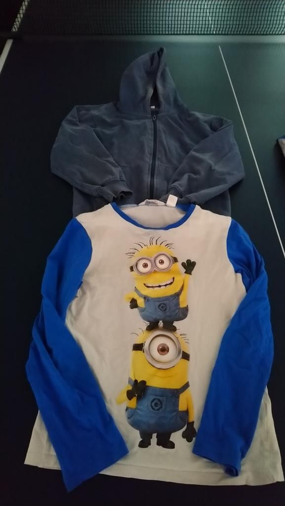 Huppari ja minions paita