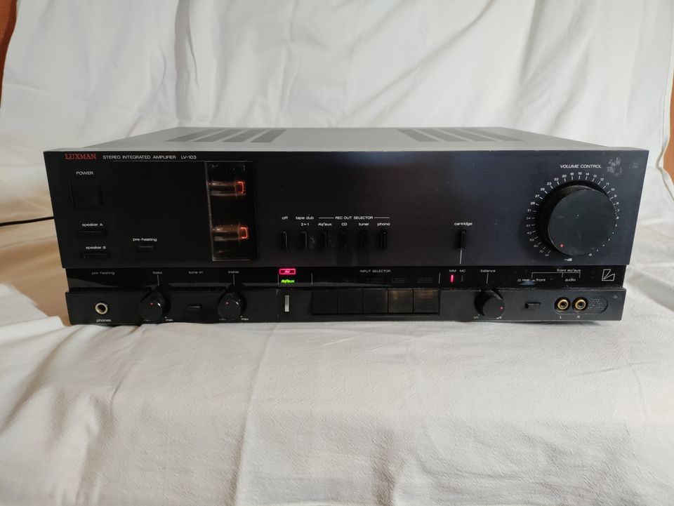 Luxman