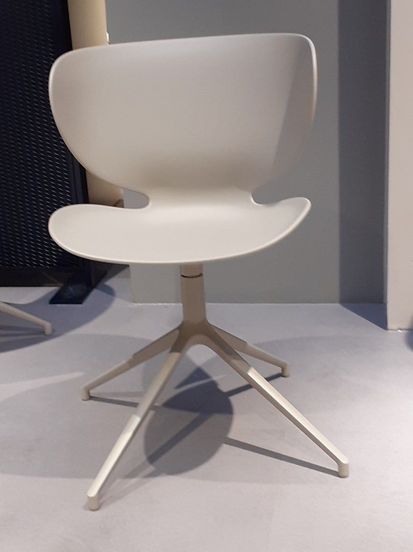 BoConcept Hamliton-tuoli ( 359,-)